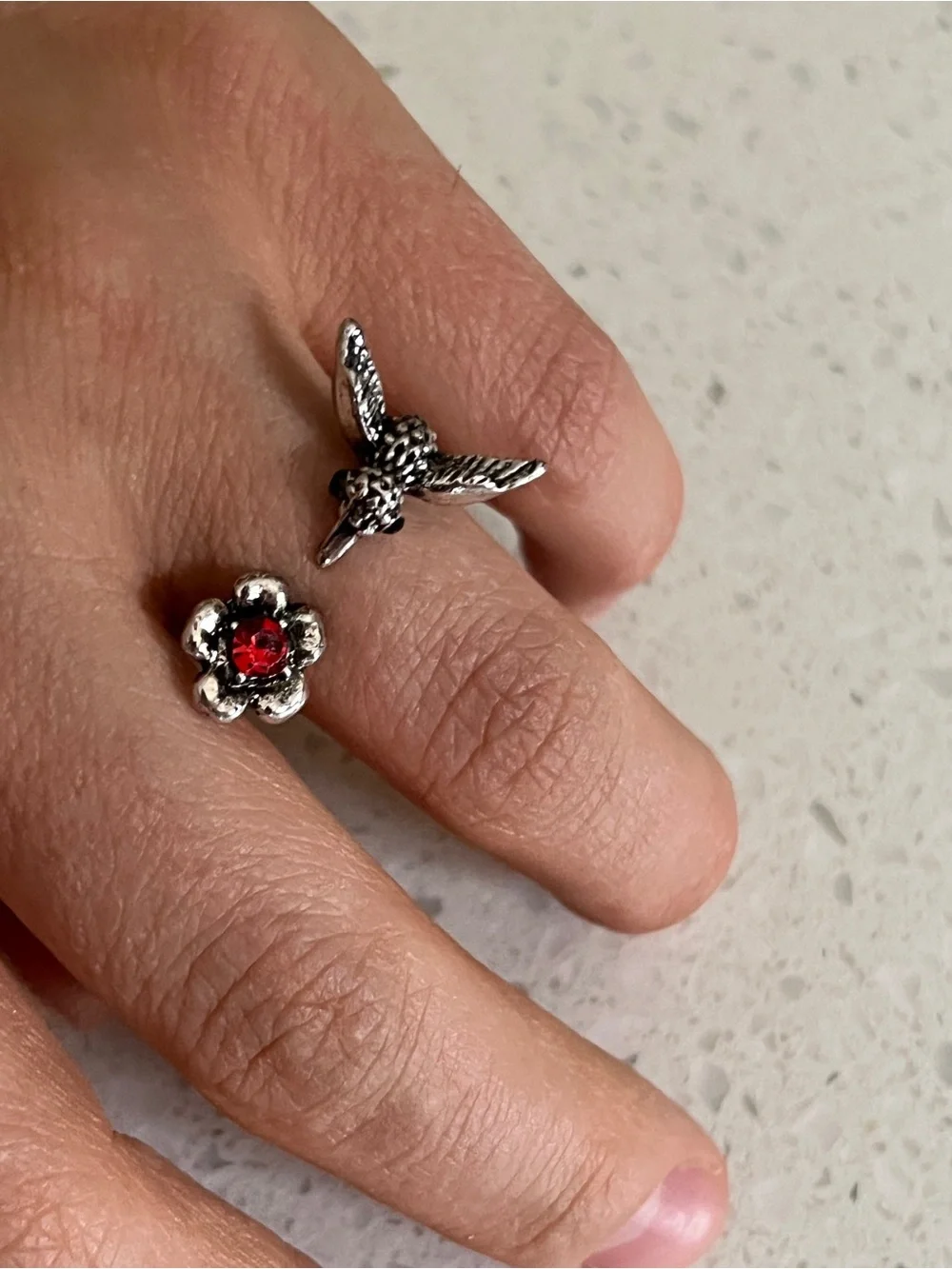 Green Stone Adjustable Hummingbird Rings‎